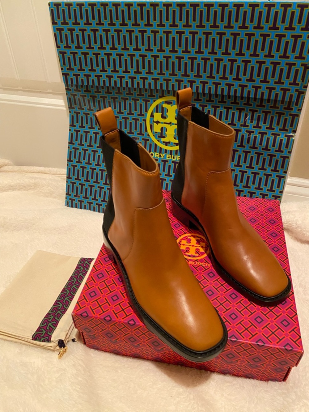 Tory Burch Chelsea Boots - Picture 3 of 10